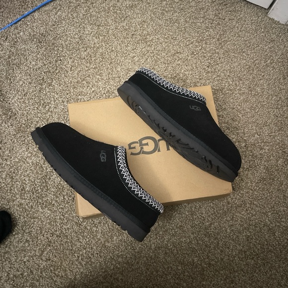 Ugg Slippers Men size 11